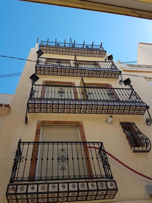 Apartamentos El Castell (Adults Only) Benidorm Bagian luar foto